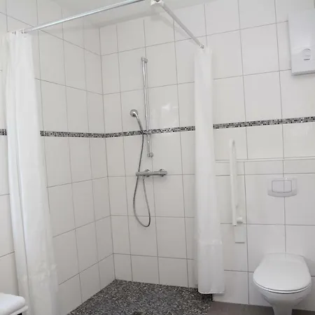 Am Maibuesch - Rollstuhlgerecht * Ulmen